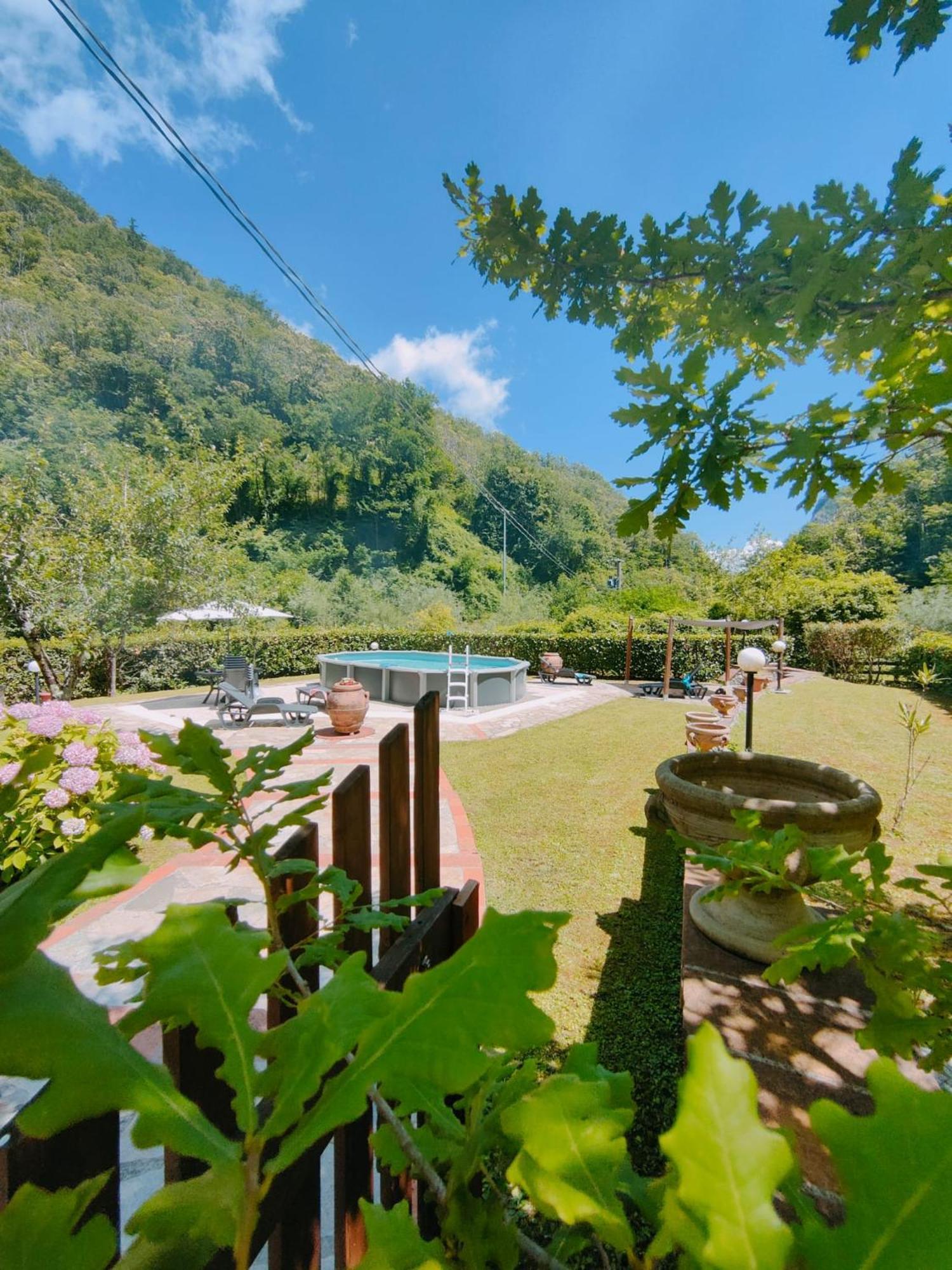 Casa Vacanze Il Boscaccio "Casa Massimo" Fornovolasco Екстер'єр фото
