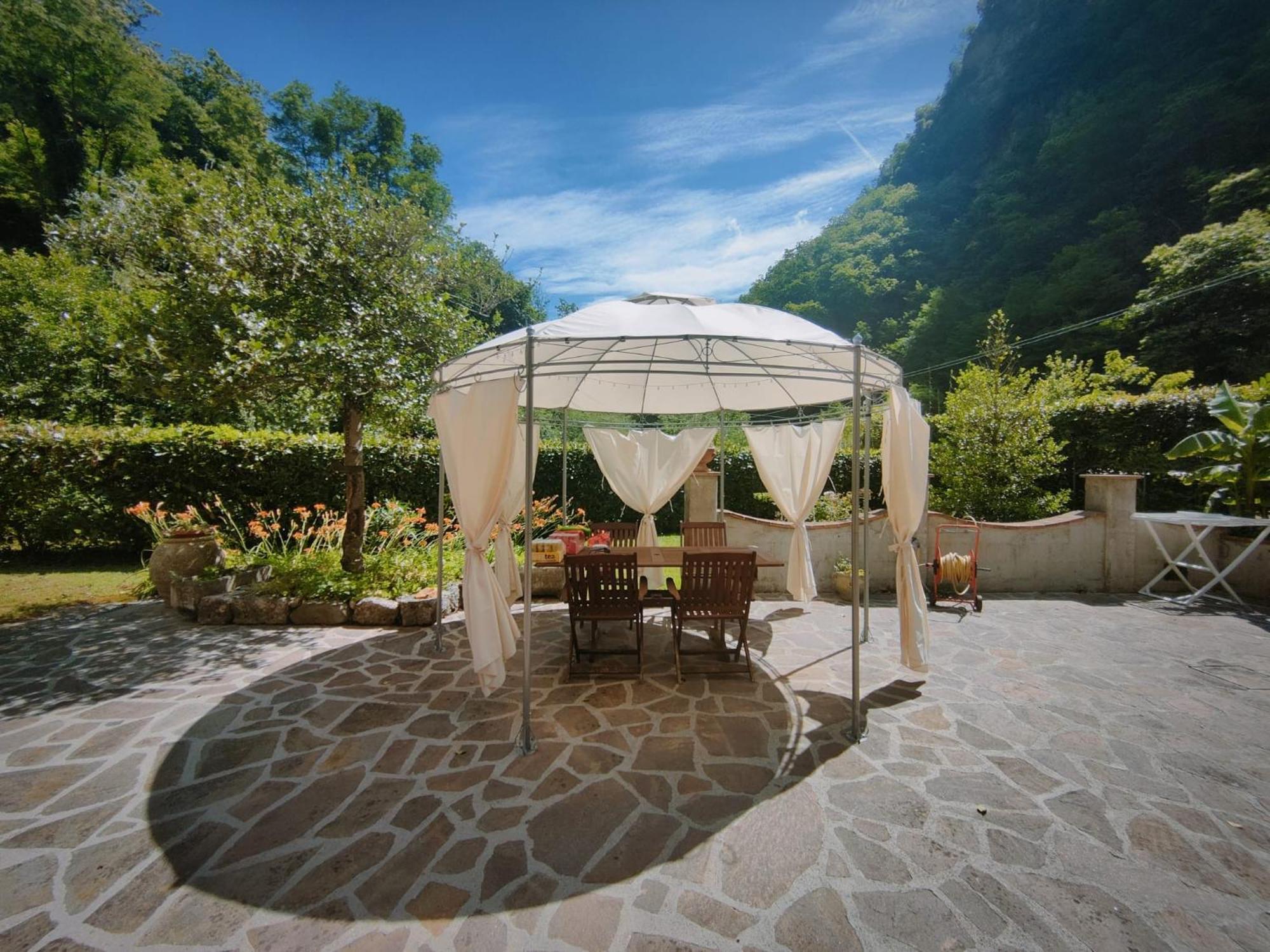 Casa Vacanze Il Boscaccio "Casa Massimo" Fornovolasco Екстер'єр фото